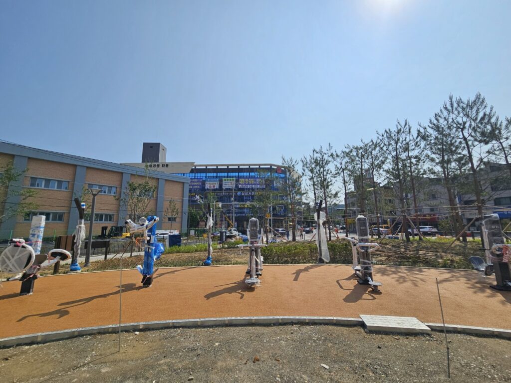 대전광역시 서구 숭어리샘 문화공원